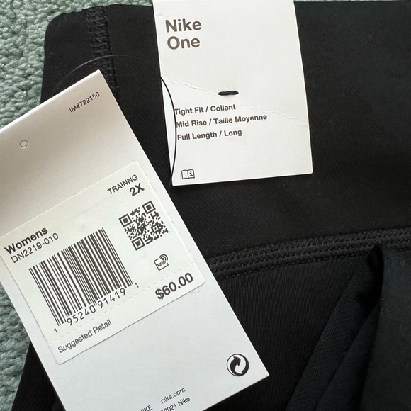 Nike 2x Black Leggings - Picture 2 of 5
